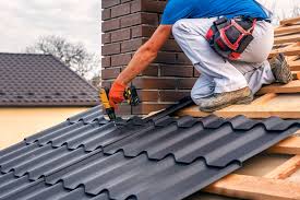 Best Emergency Roof Repair Services  in Delafield, WI